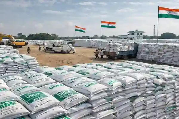 India urea inventories