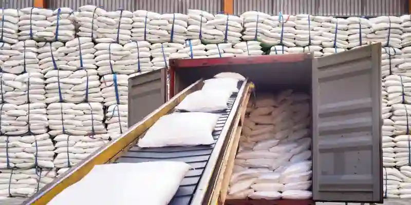 Fertilizer bags loading in warehouse for distribution in India supply chain