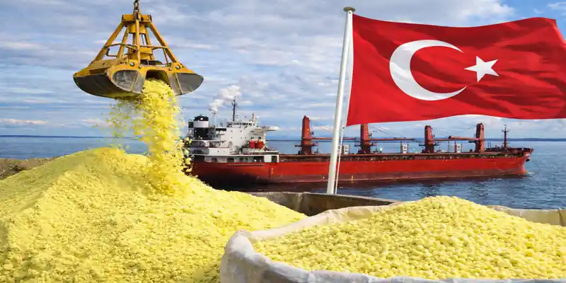 Sulphur export shipment loading onto cargo ship highlighting Turkey sulphur export ban impact