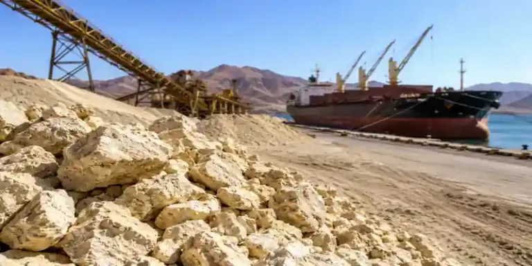 Egyptian phosphate rock exports with mining and port loading operations