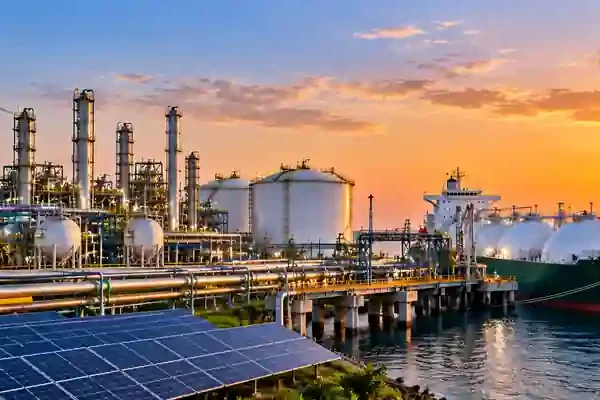 Renewable ammonia plant with solar power and ammonia ship.